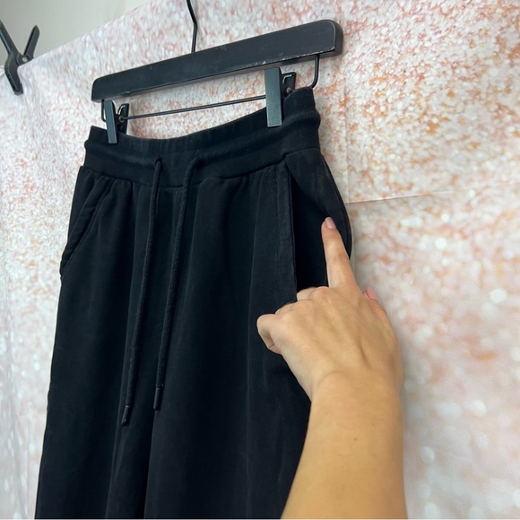 Change of Heart Joggers, Sweatpants - Picture 5 of 12